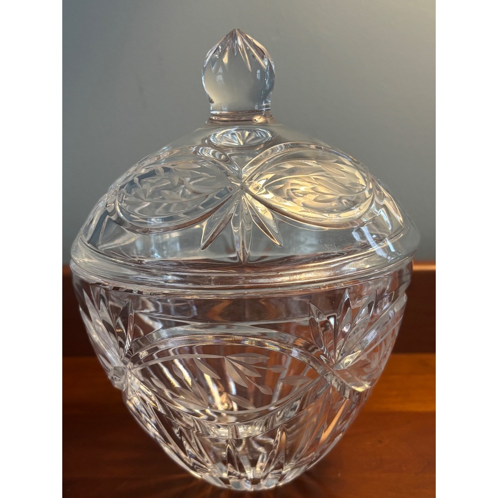 Vintage Cut Lead Crystal Biscuit Barrel Candy Jar Frosted Leaf Design 7.5in